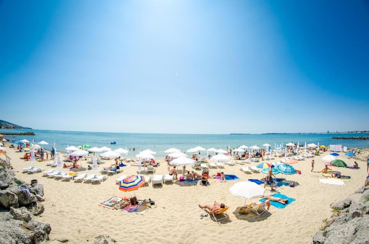 Prestige Fort Beach - Premium Apartments Sveti Vlas Dış mekan fotoğraf