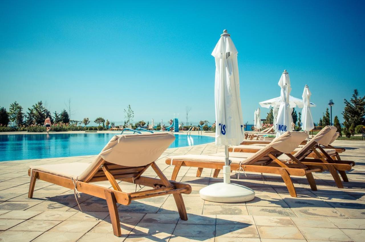 Prestige Fort Beach - Premium Apartments Sveti Vlas Dış mekan fotoğraf