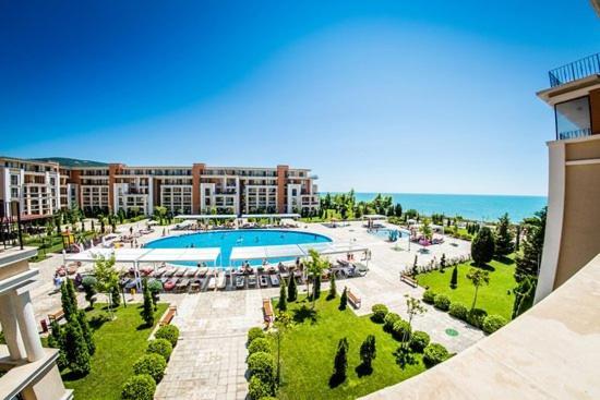 Prestige Fort Beach - Premium Apartments Sveti Vlas Dış mekan fotoğraf